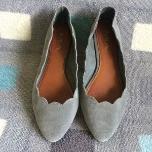 MIA shoes gray Leather size 8 1/2 shoe
